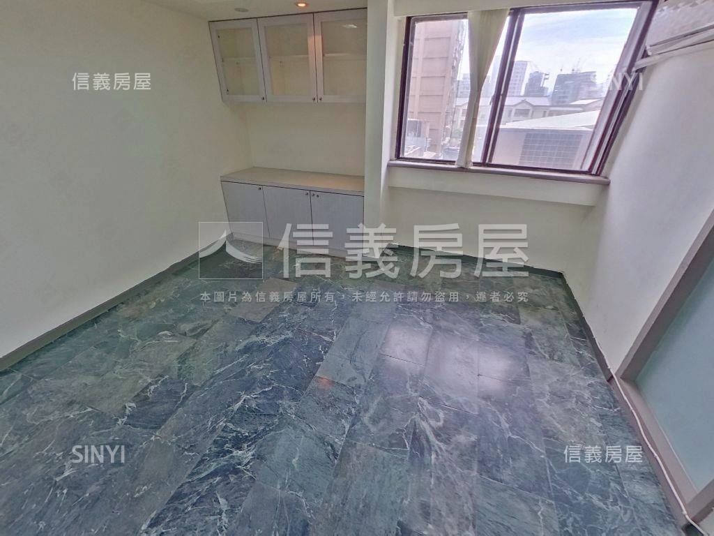 近松山雙鐵明亮辦公房屋室內格局與周邊環境