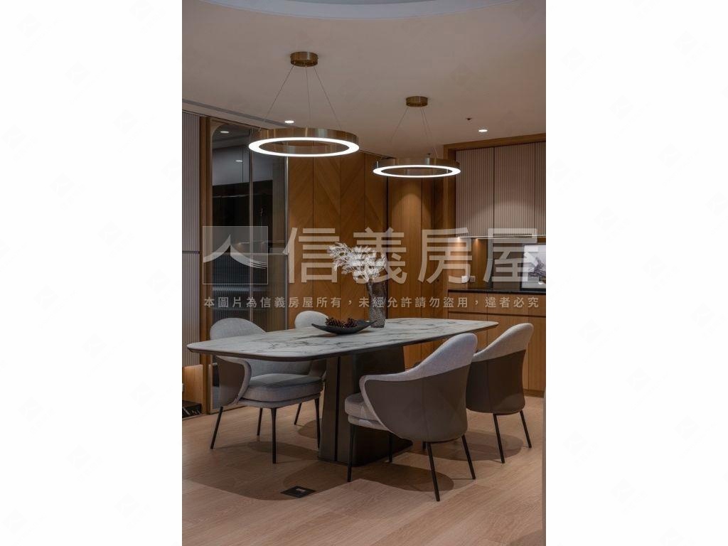 雙橡園Ｖ１前棟視野裝潢戶房屋室內格局與周邊環境