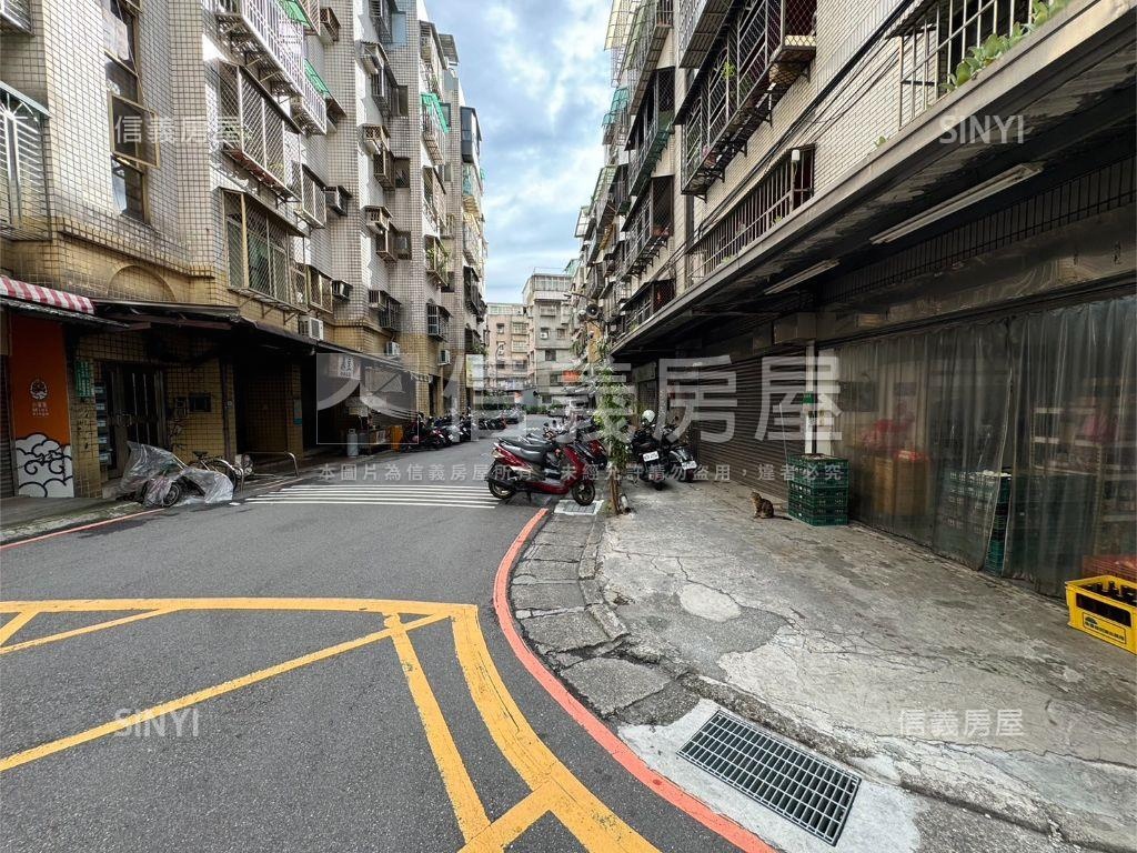 後港面寬大空間店面房屋室內格局與周邊環境