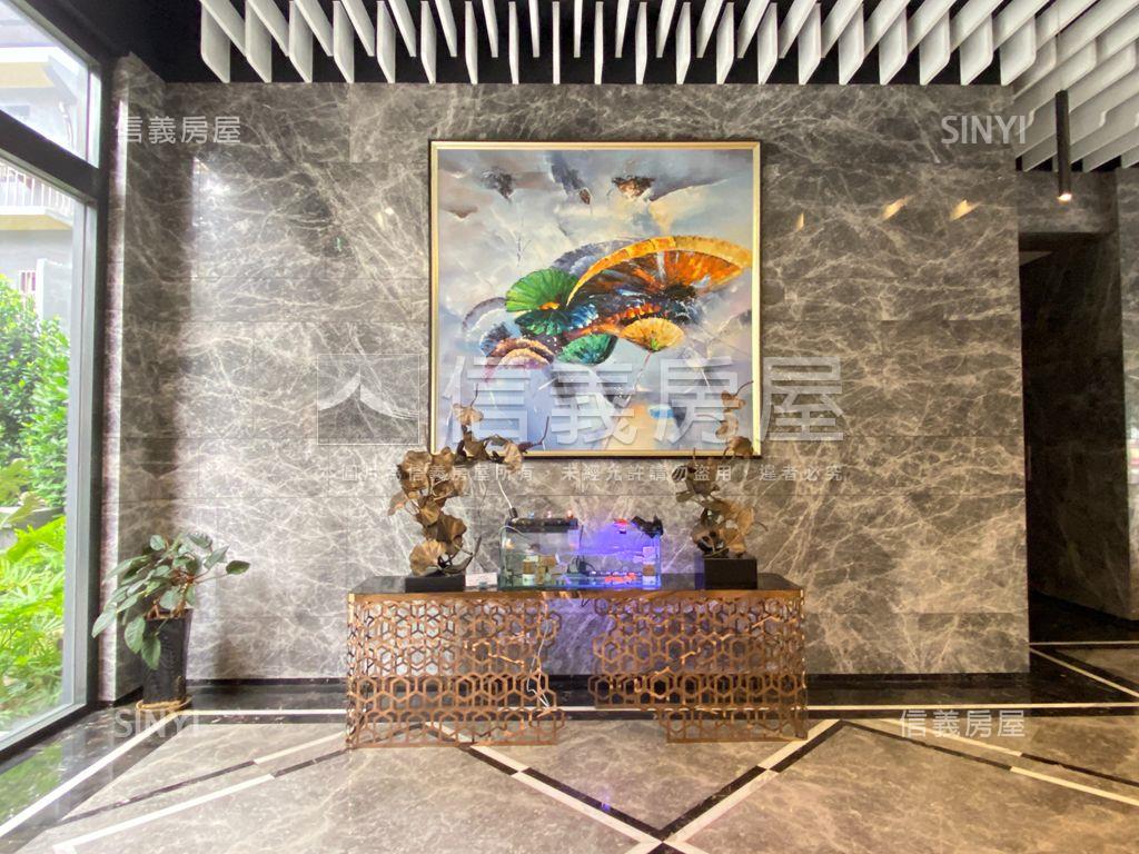 中路市府采舍３房車位房屋室內格局與周邊環境