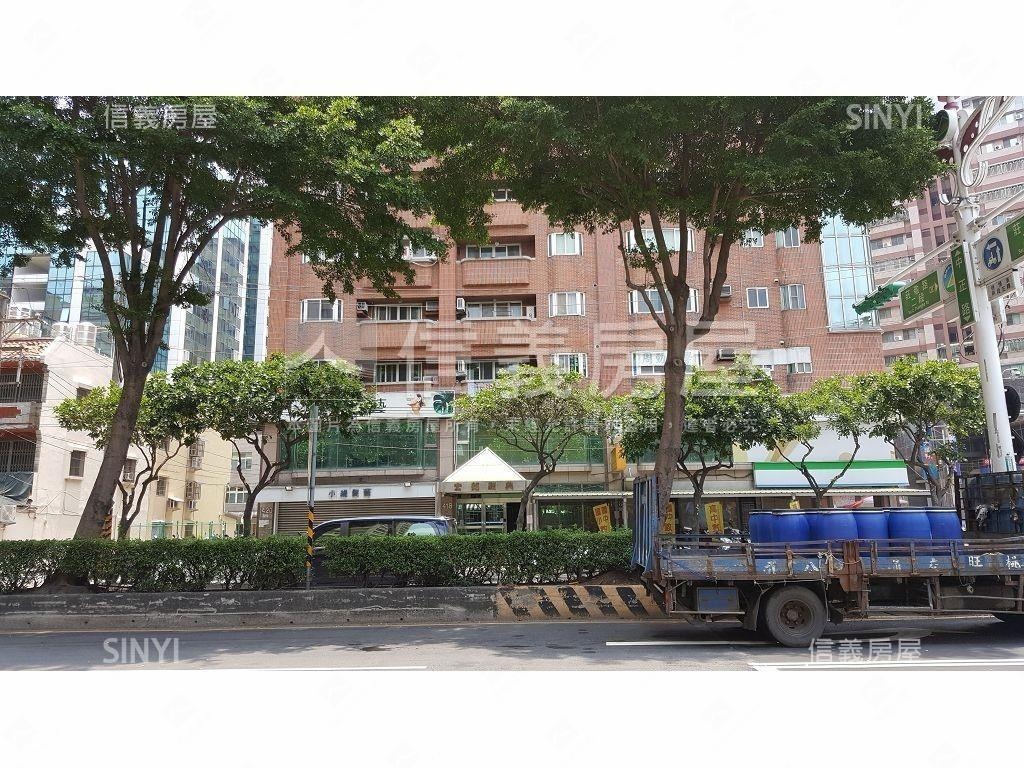 藝文宏銘經典滿租套房房屋室內格局與周邊環境