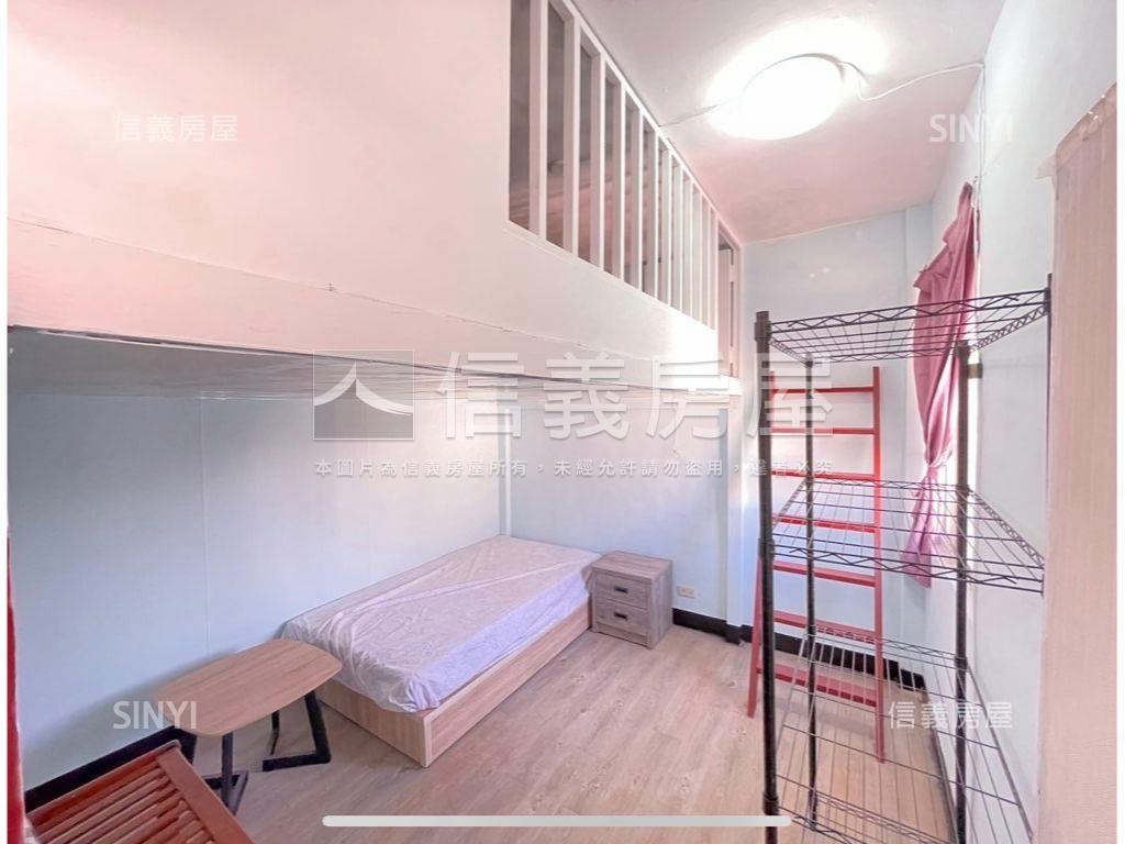 近萬大線方正公寓樓中頂加房屋室內格局與周邊環境
