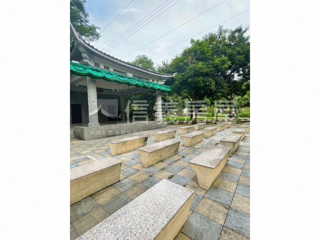 近萬大線方正公寓樓中頂加房屋室內格局與周邊環境