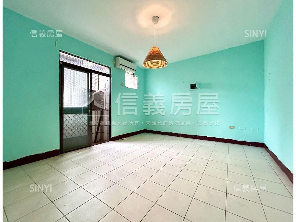 光榮碼頭旁採光宅房屋室內格局與周邊環境