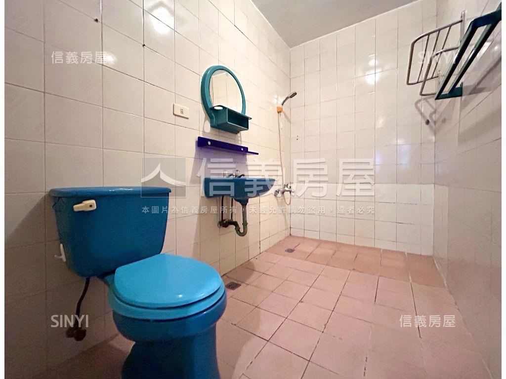 光榮碼頭旁採光宅房屋室內格局與周邊環境