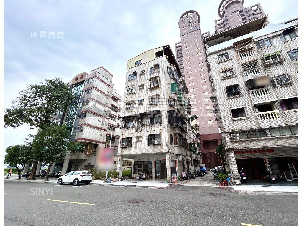 光榮碼頭旁採光宅房屋室內格局與周邊環境