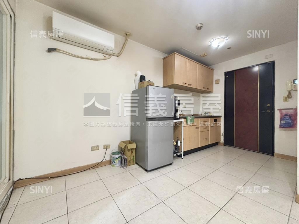 捷運七張寶路套房房屋室內格局與周邊環境