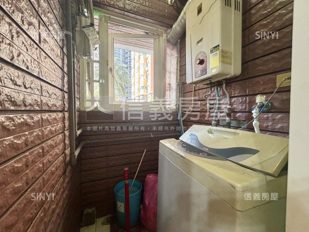 捷運七張寶路套房房屋室內格局與周邊環境