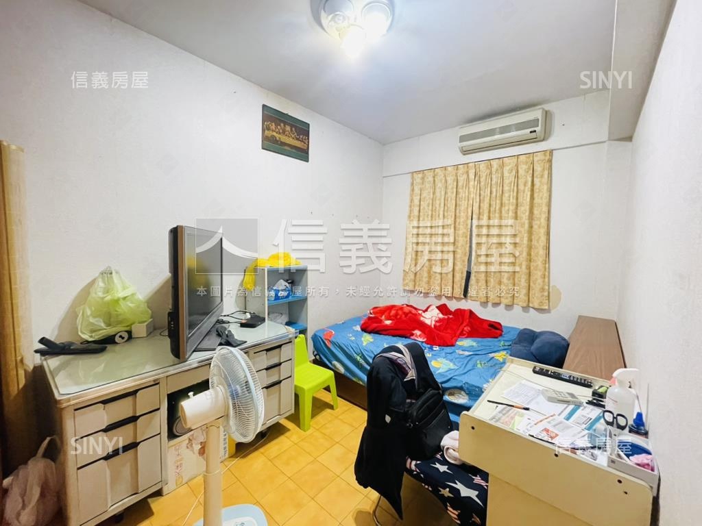 專任邊間三樓雙衛皆開窗房屋室內格局與周邊環境