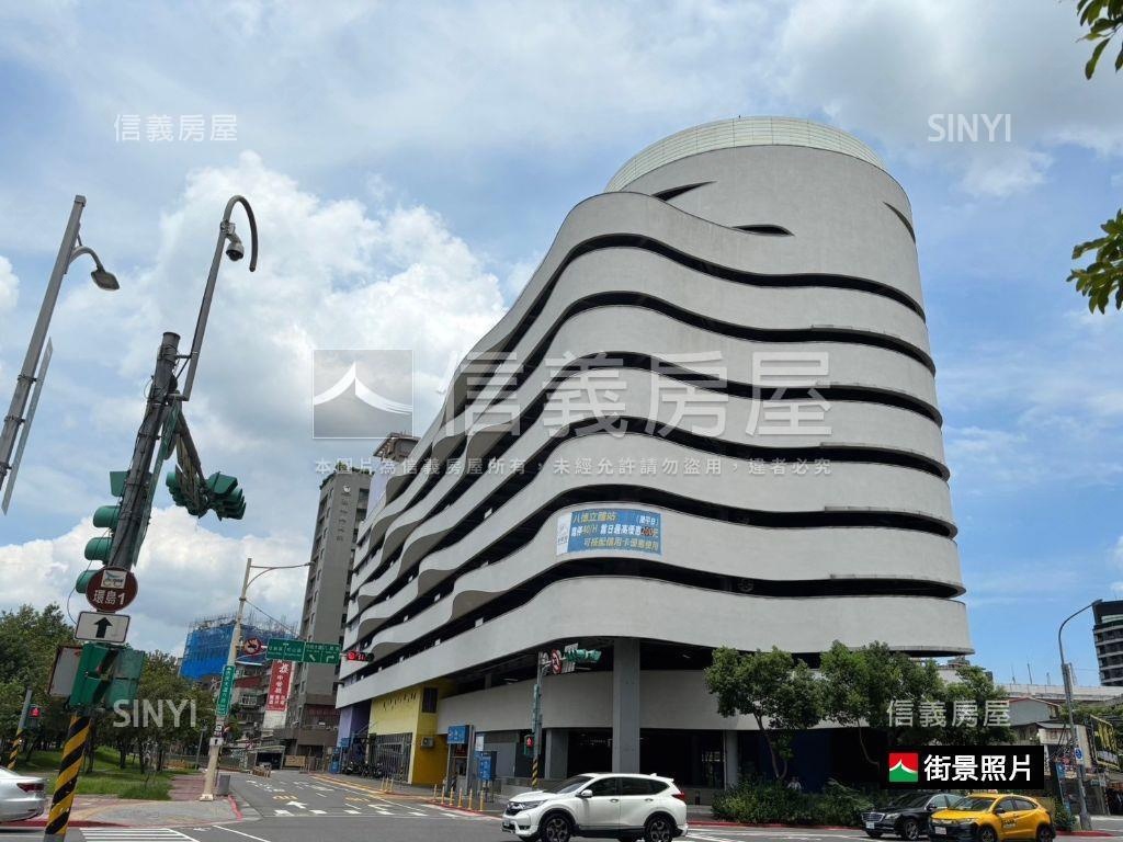 專任邊間三樓雙衛皆開窗房屋室內格局與周邊環境