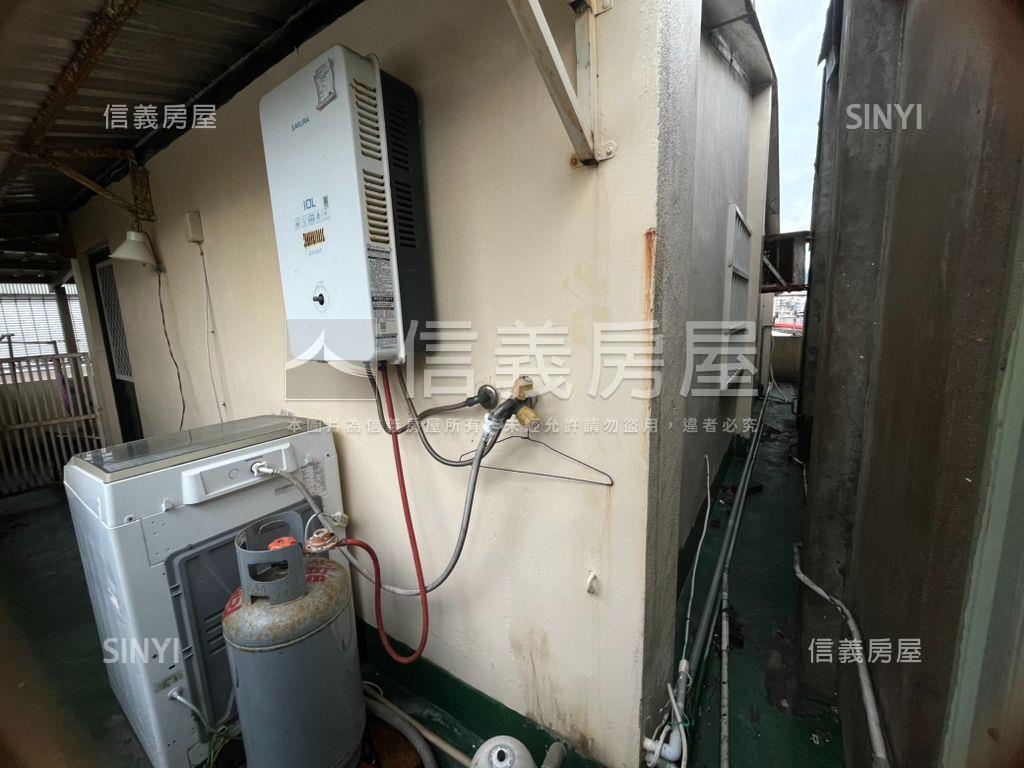 金山邊間稀有採光兩房房屋室內格局與周邊環境