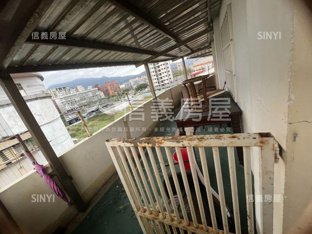 金山邊間稀有採光兩房房屋室內格局與周邊環境