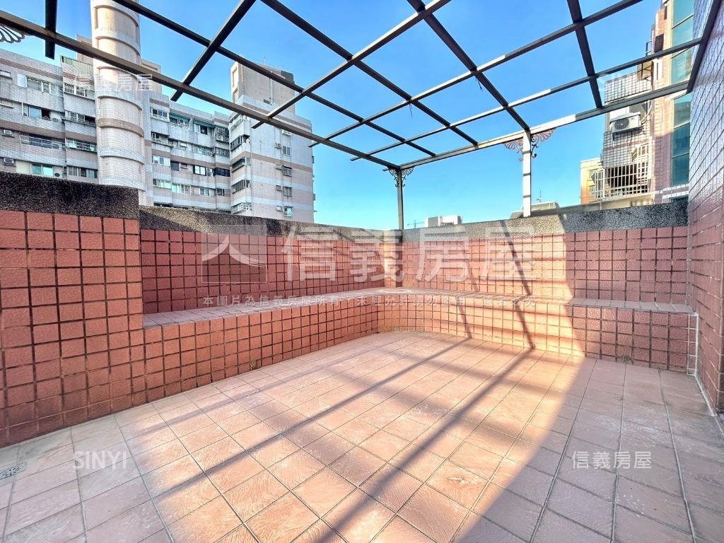 三鐵高樓大露臺三房車位房屋室內格局與周邊環境