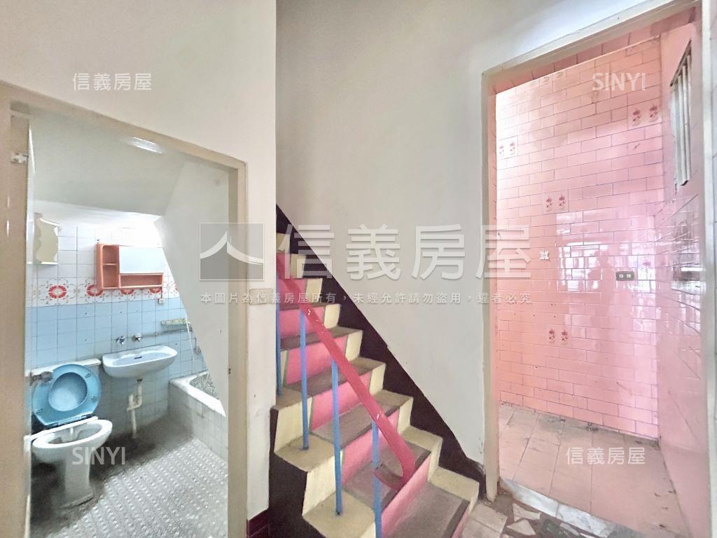 誠售免千萬沙鹿透天可談房屋室內格局與周邊環境