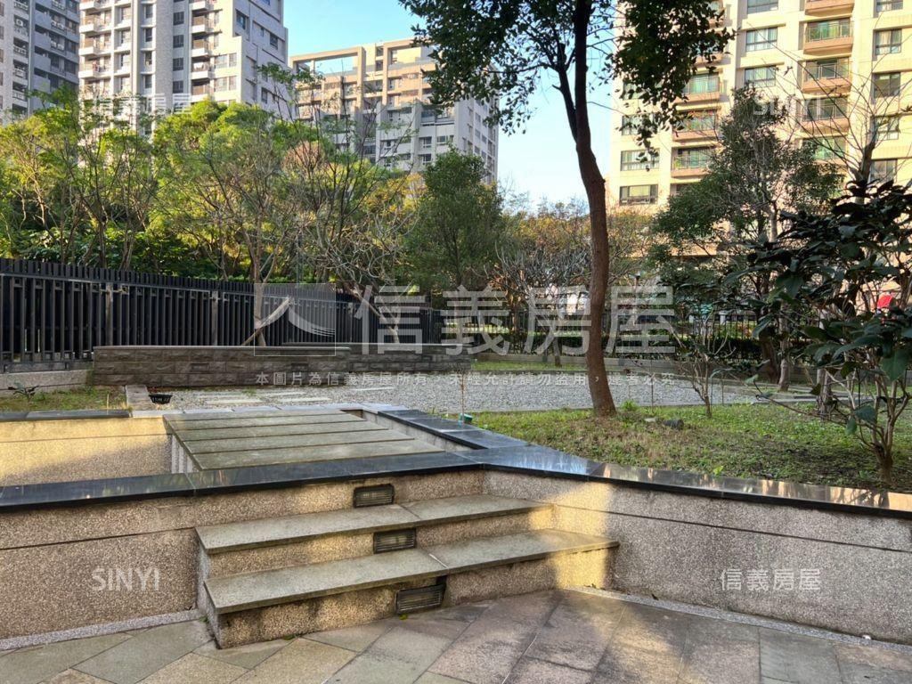 公園敦品低總價三房車位房屋室內格局與周邊環境