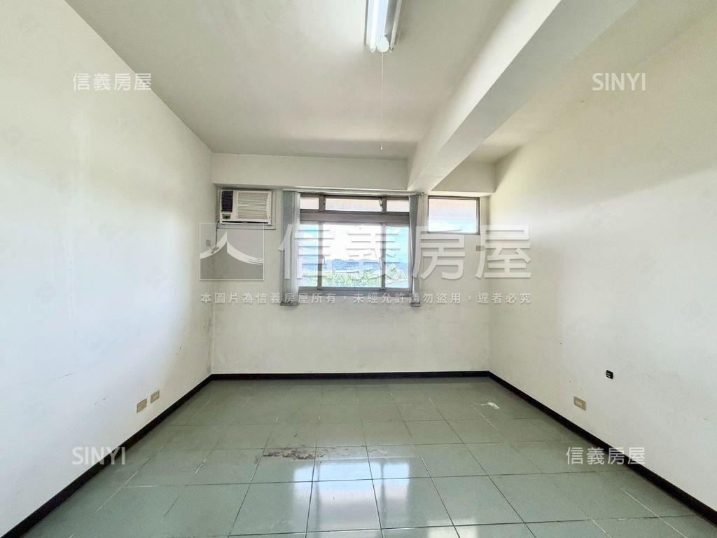 三峽低總價美三房房屋室內格局與周邊環境
