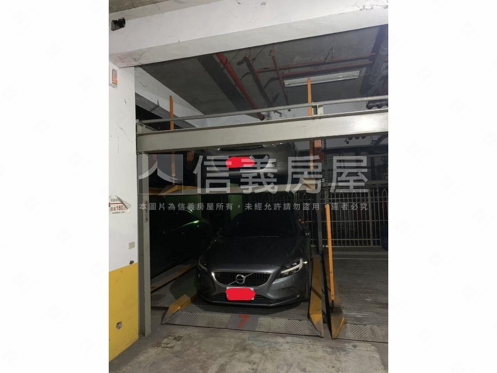 近石牌商圈車位房屋室內格局與周邊環境