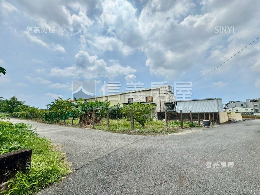 歸仁｜三面臨路有水電農地房屋室內格局與周邊環境