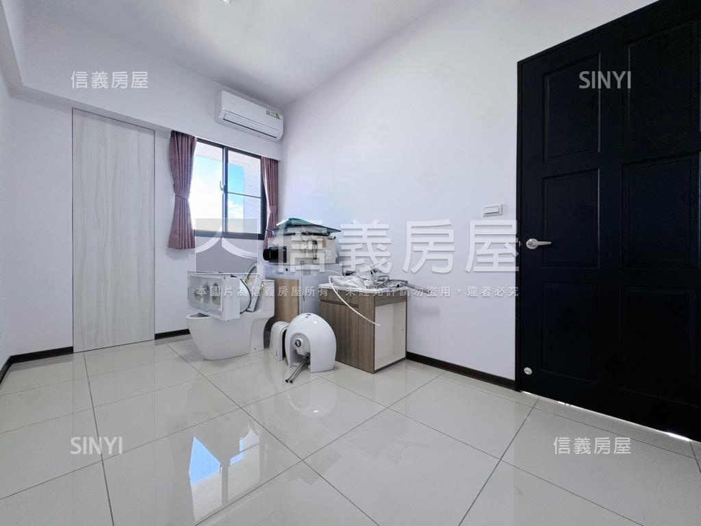 站前之星採光３房雙車位房屋室內格局與周邊環境