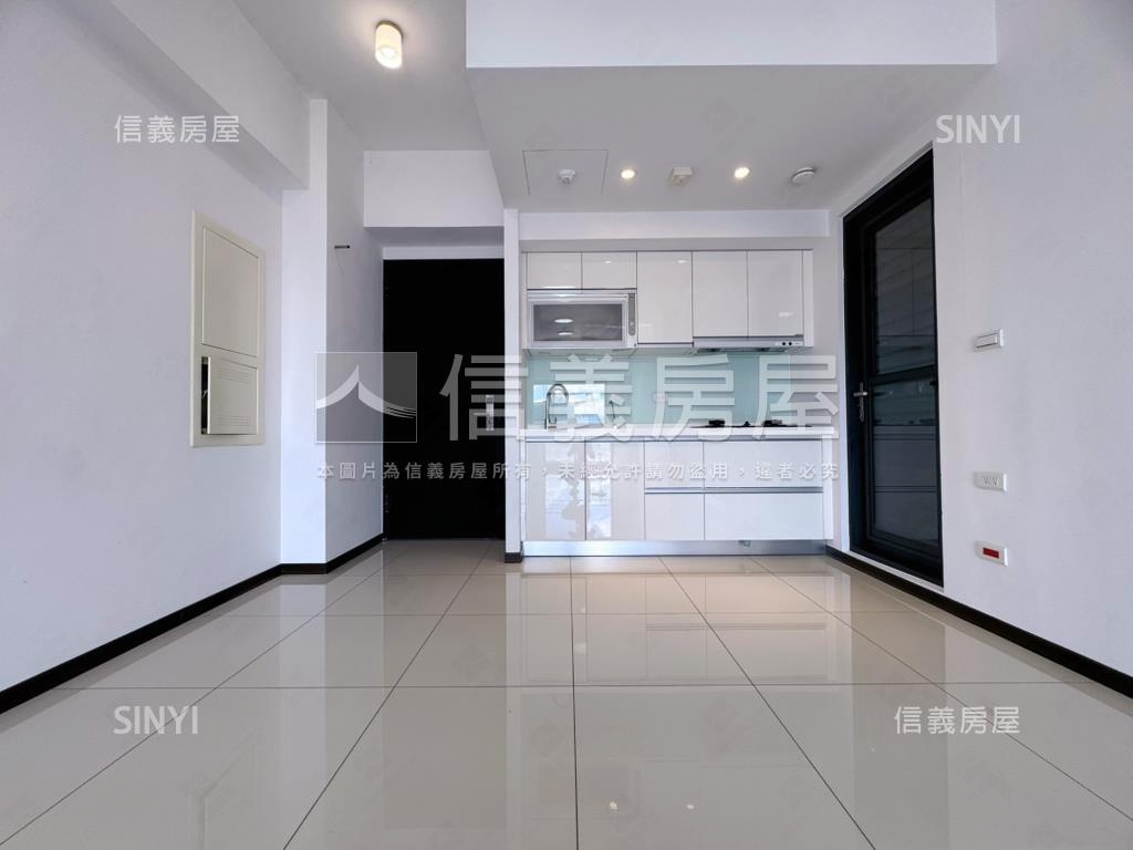 站前之星採光３房雙車位房屋室內格局與周邊環境