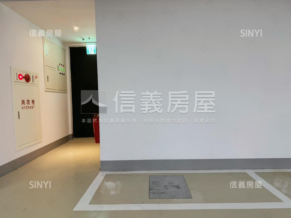 站前之星採光３房雙車位房屋室內格局與周邊環境