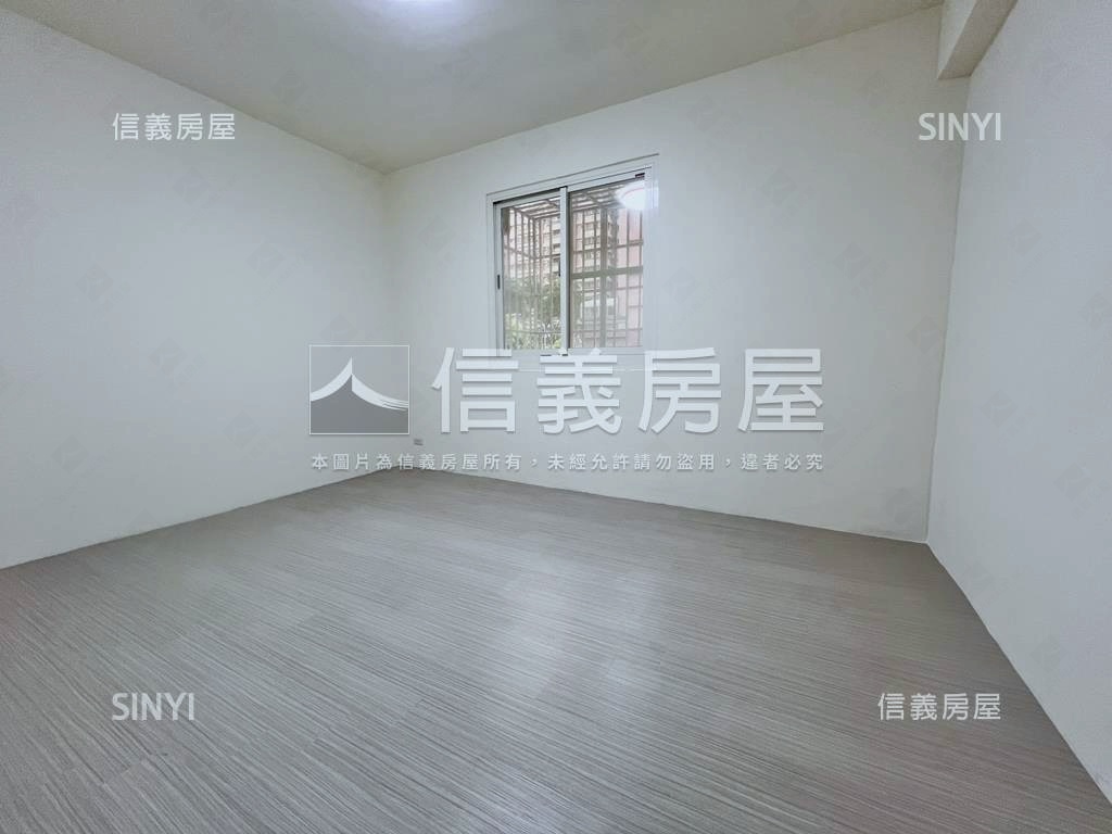 近衛武營裝潢明亮美宅房屋室內格局與周邊環境