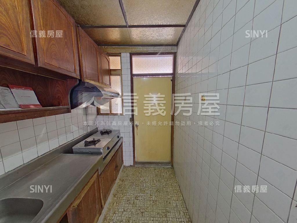 忠義優雅靜巷三房房屋室內格局與周邊環境