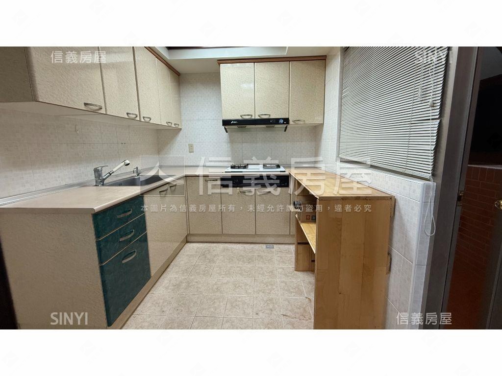 稀有景華名人面公園三房房屋室內格局與周邊環境