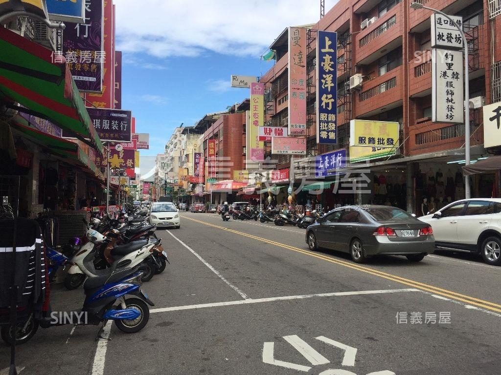 酷山西路熱鬧優質透套房屋室內格局與周邊環境