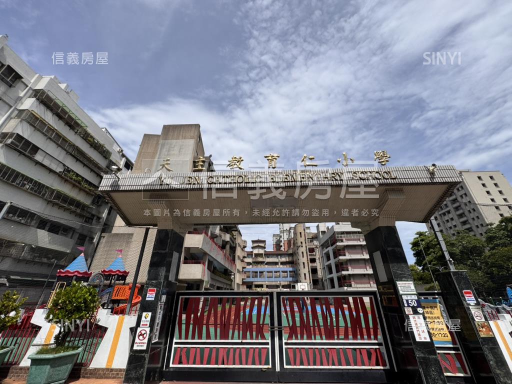 近中國醫整棟收租店套房屋室內格局與周邊環境