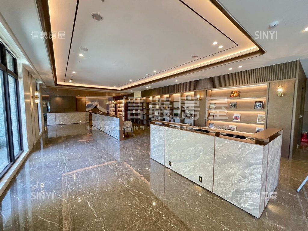 皇翔ＭＲＴ精美大２房車位房屋室內格局與周邊環境