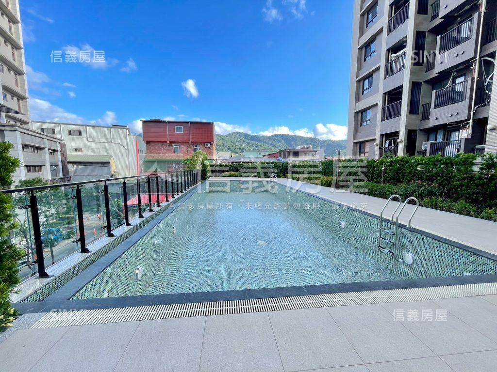 皇翔ＭＲＴ精美大２房車位房屋室內格局與周邊環境