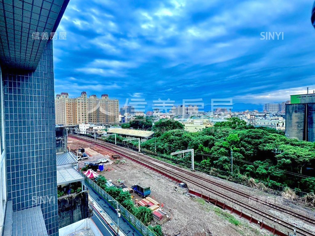 未來鐵路地下化首排、整層房屋室內格局與周邊環境