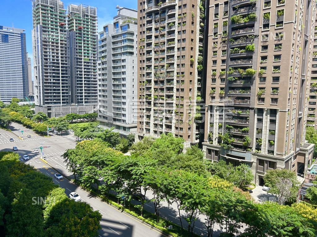 市政１號院Ａ５綠意景觀宅房屋室內格局與周邊環境