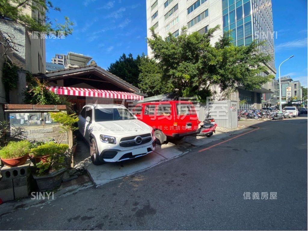 德化街邊間大地坪房屋室內格局與周邊環境