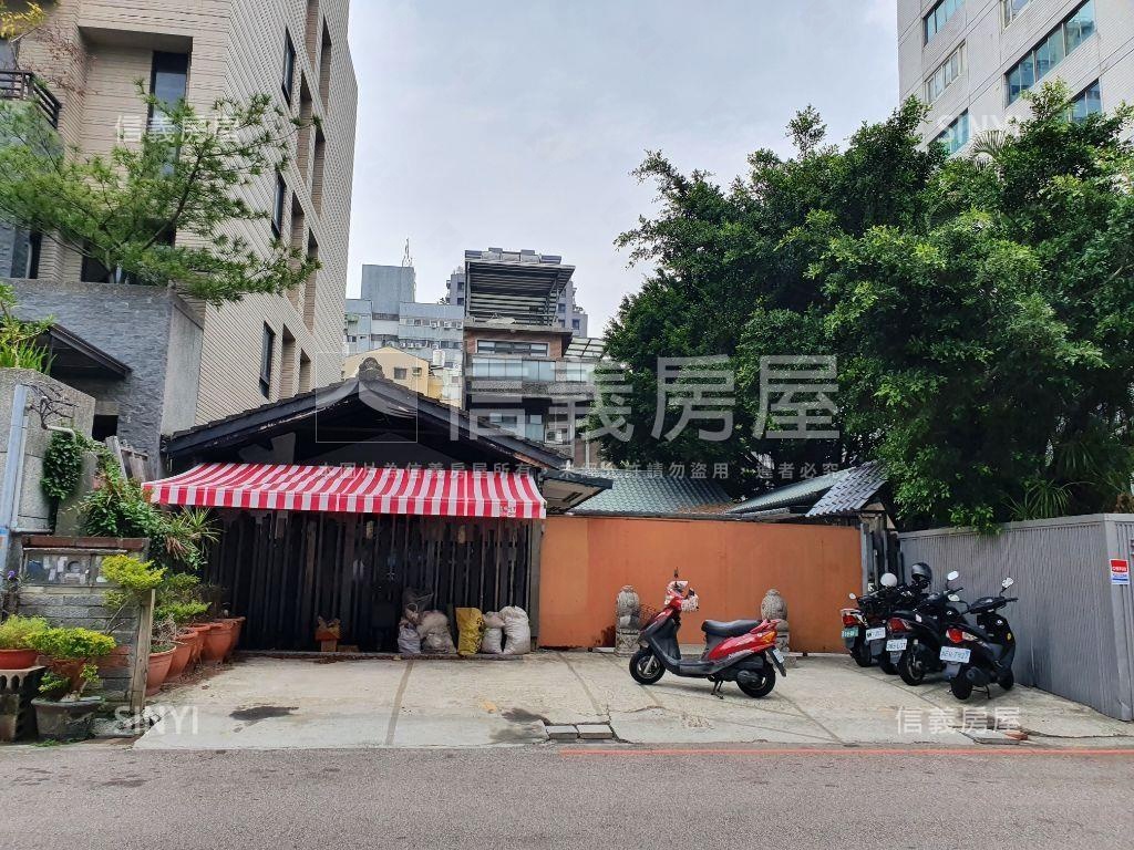 德化街邊間大地坪房屋室內格局與周邊環境