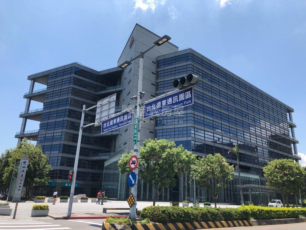 板橋世貿稀有商辦釋出房屋室內格局與周邊環境