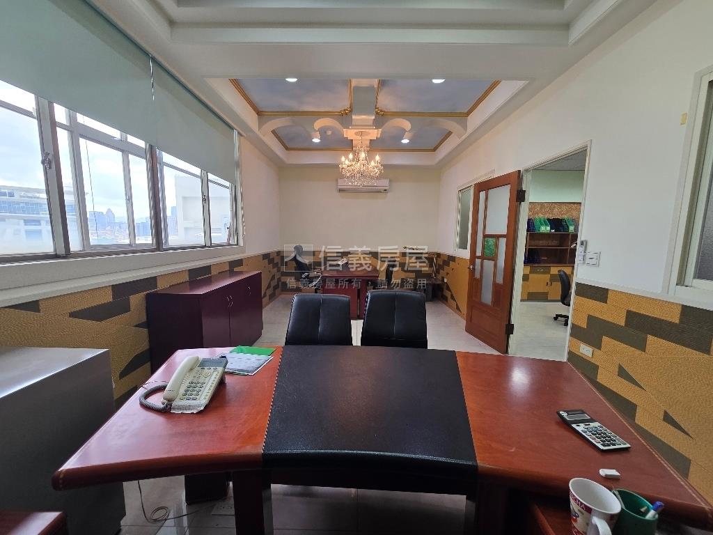 板橋世貿稀有商辦釋出房屋室內格局與周邊環境