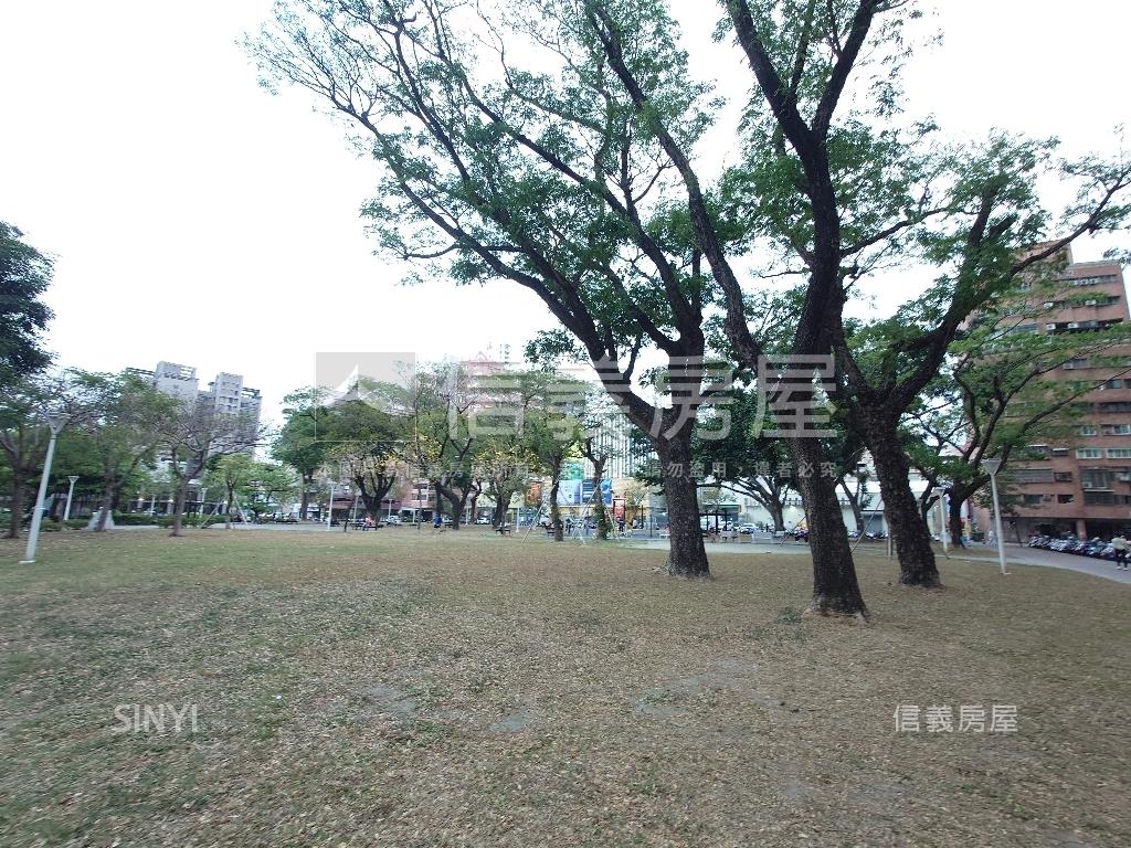 巨蛋捷運公園小宅房屋室內格局與周邊環境