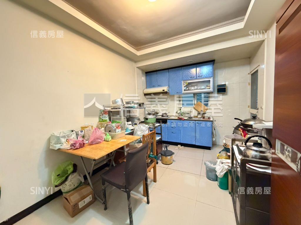 低樓層方正溫馨的窩房屋室內格局與周邊環境