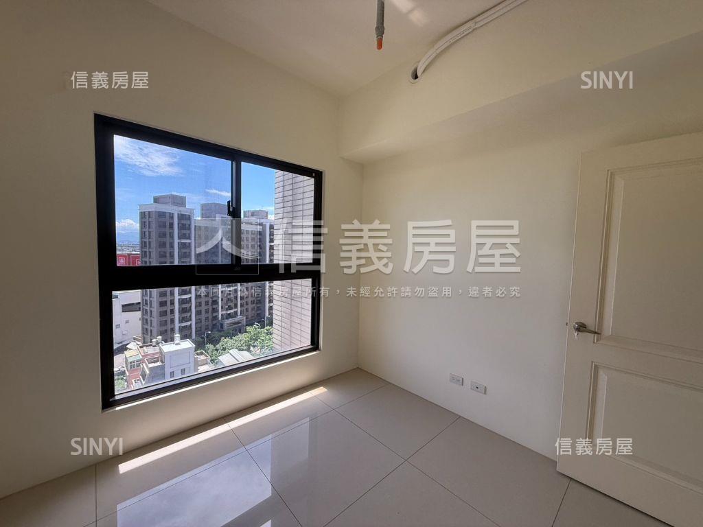 宜雄丰賦高樓層三房車位房屋室內格局與周邊環境