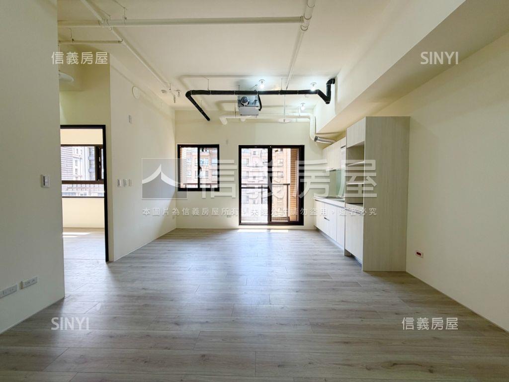 新潤ＤＯＵＢＬＥ三房車位房屋室內格局與周邊環境