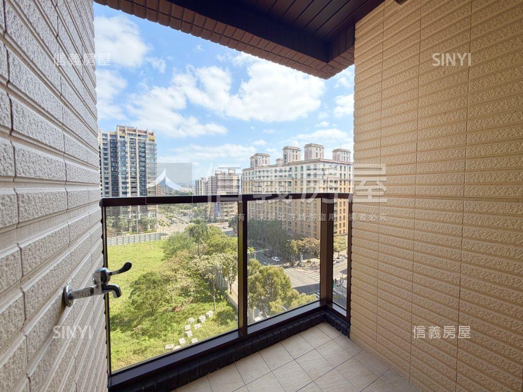 新潤ＤＯＵＢＬＥ三房車位房屋室內格局與周邊環境