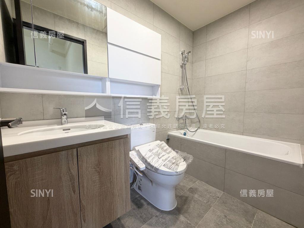 新潤ＤＯＵＢＬＥ三房車位房屋室內格局與周邊環境