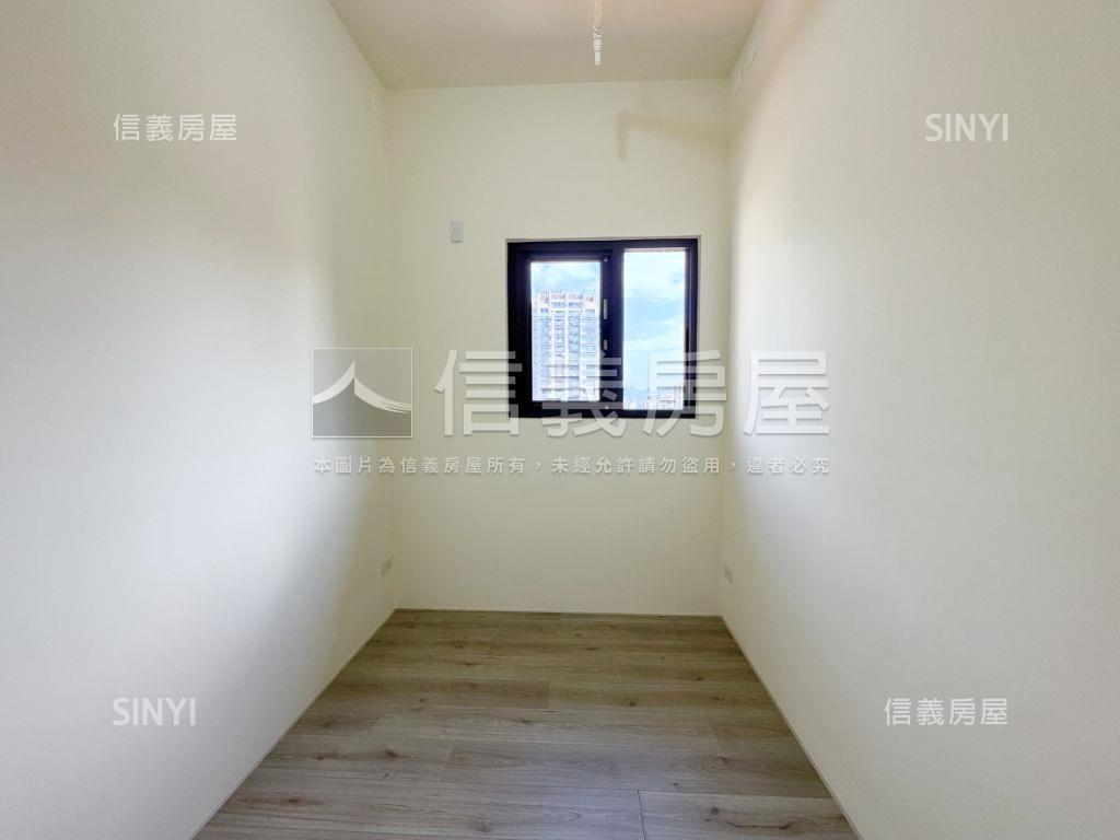 新潤ＤＯＵＢＬＥ三房車位房屋室內格局與周邊環境