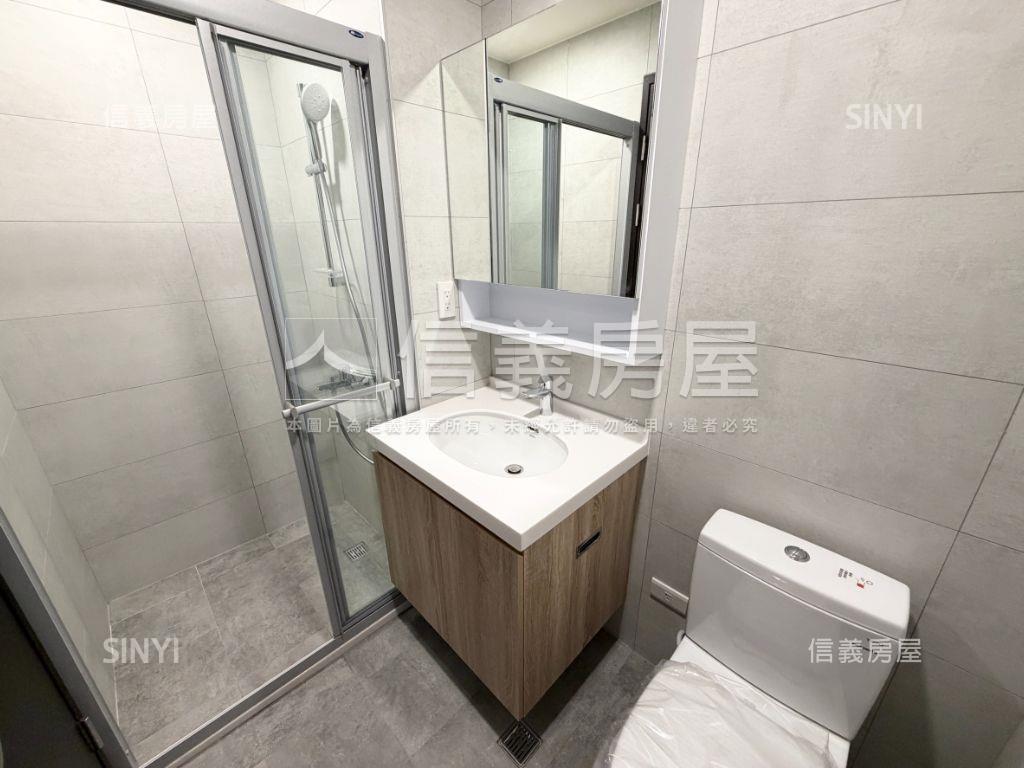 新潤ＤＯＵＢＬＥ三房車位房屋室內格局與周邊環境