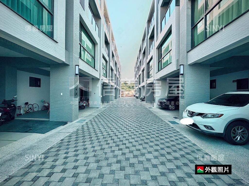 近南科｜輕裝簡約雙車美墅房屋室內格局與周邊環境