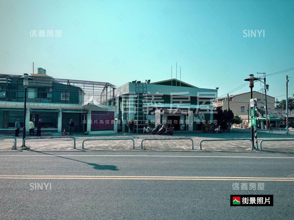 近南科｜輕裝簡約雙車美墅房屋室內格局與周邊環境