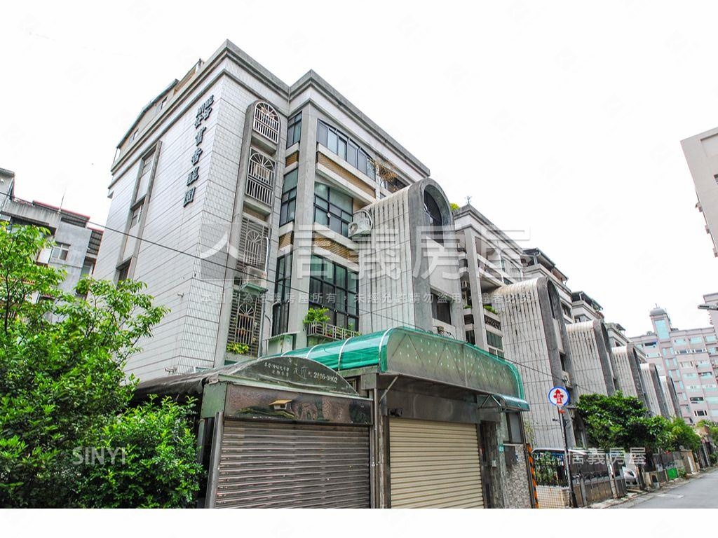 近美麗華秘境樓中樓房屋室內格局與周邊環境