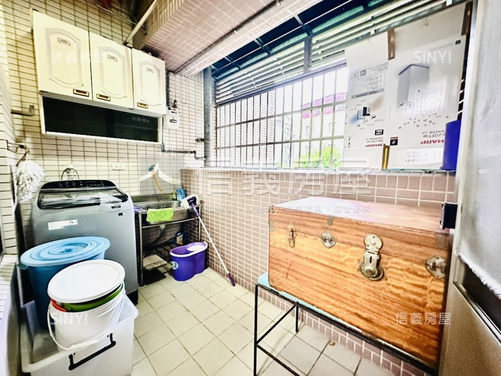 安邦綠苑四房車位房屋室內格局與周邊環境